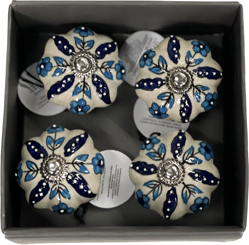Set of 4 Hand Painted Ceramic Cabinet,Drawer Knobs/Waedrobe Pulls,, Blue/White (HH5738-2)