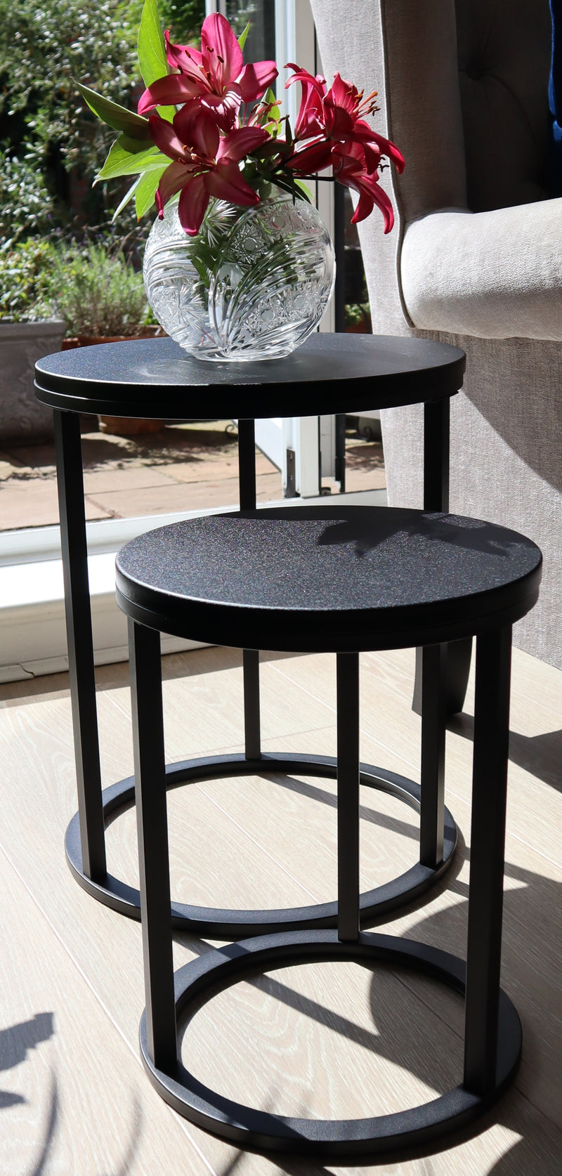 Paloma Set of 2 Round Nesting Tables, Matte Black Top and Base (7631914336468)