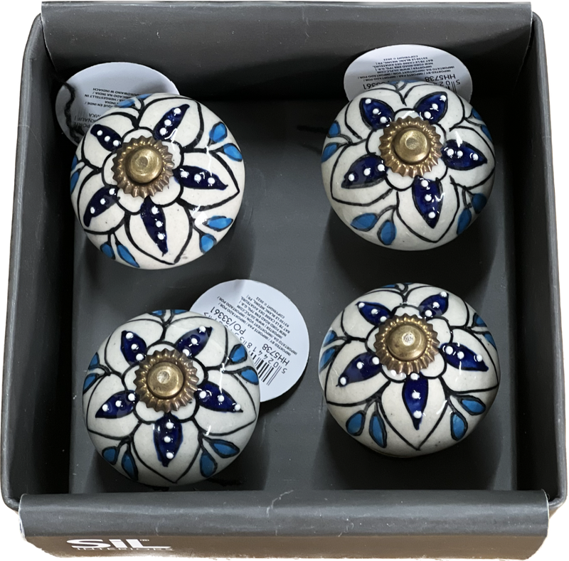 Set of 4 Hand Painted Ceramic Cabinet,Drawer Knobs/Waedrobe Pulls, Blue/White (HH5738-5)